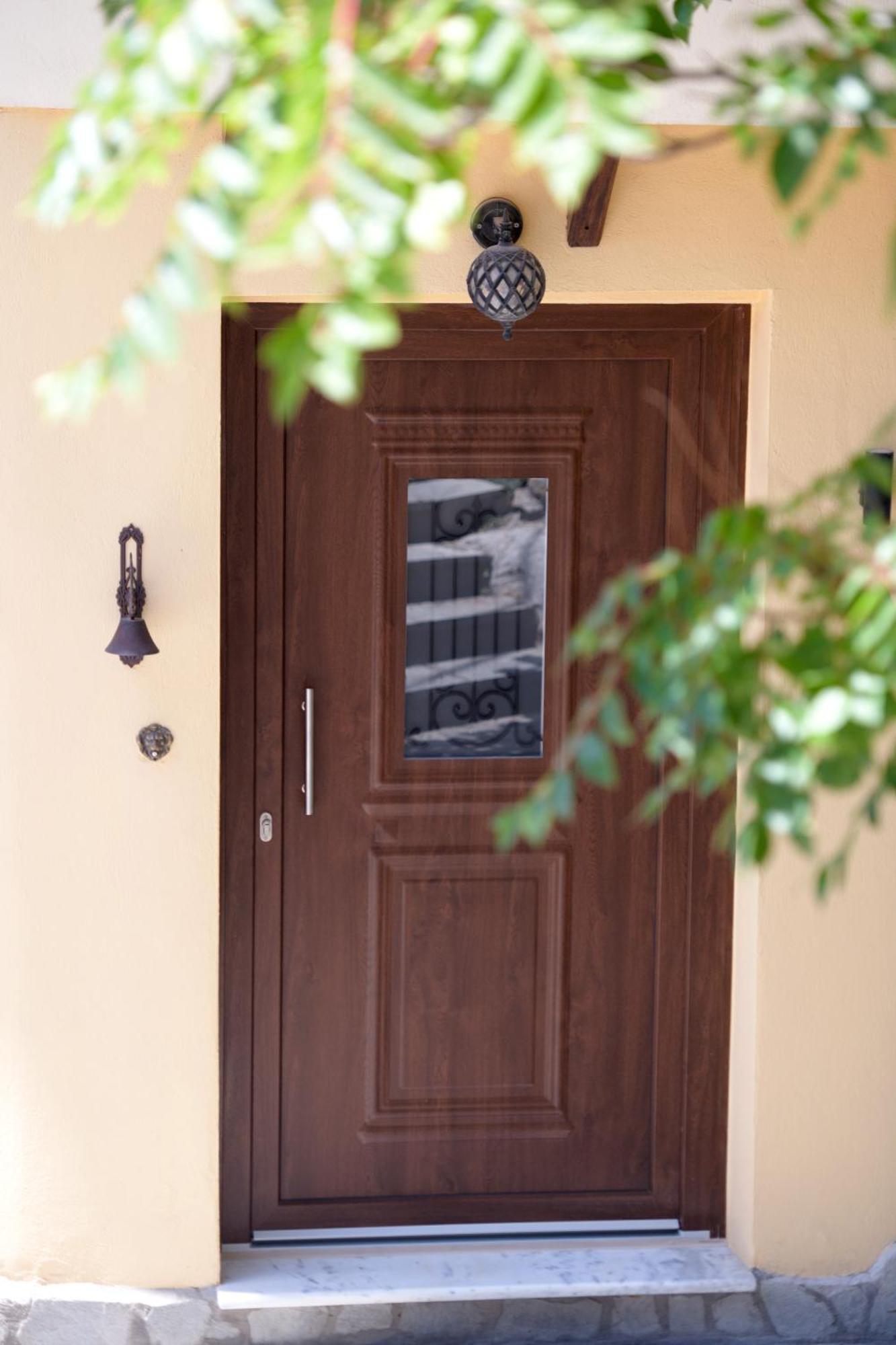 Istio * Kavala
